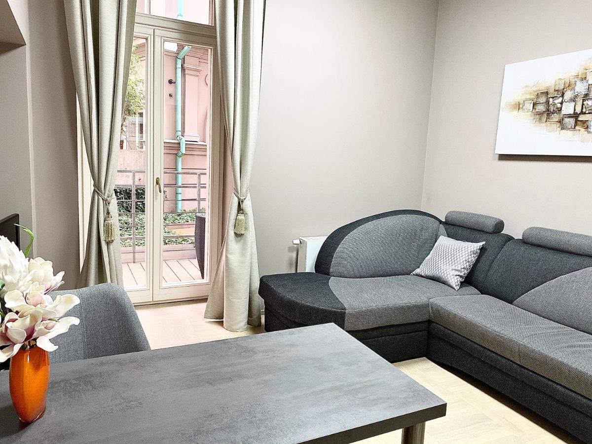 Exclusive Apartment + Best Located Prag Exteriör bild